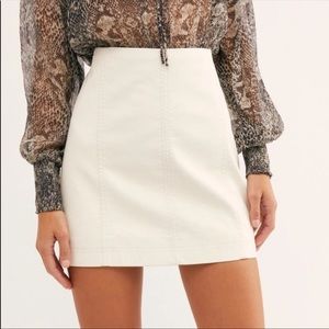 Free People Modern Femme Faux Leather Mini Skirt Snow Size 4